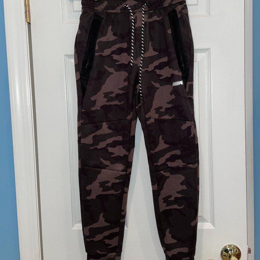 AE Camo Joggers